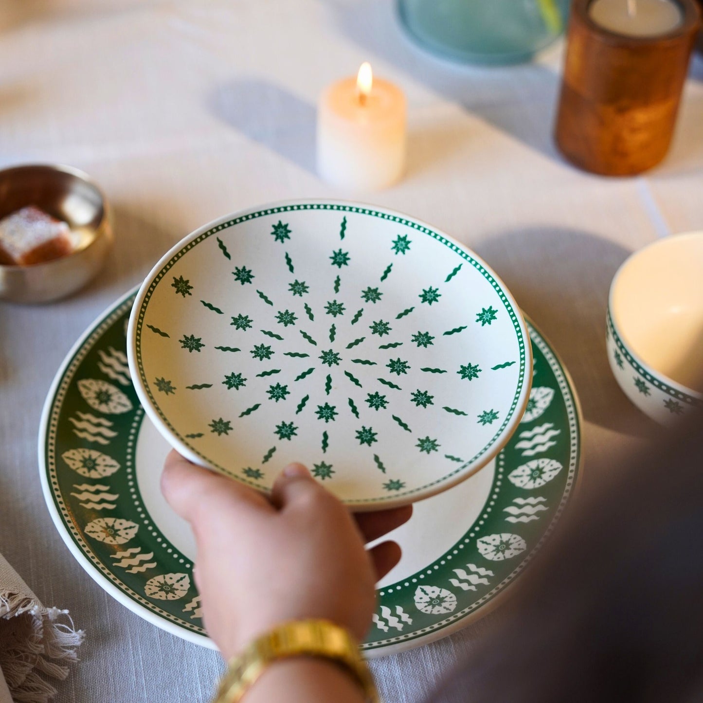 Tarangan Dinner Set for 2